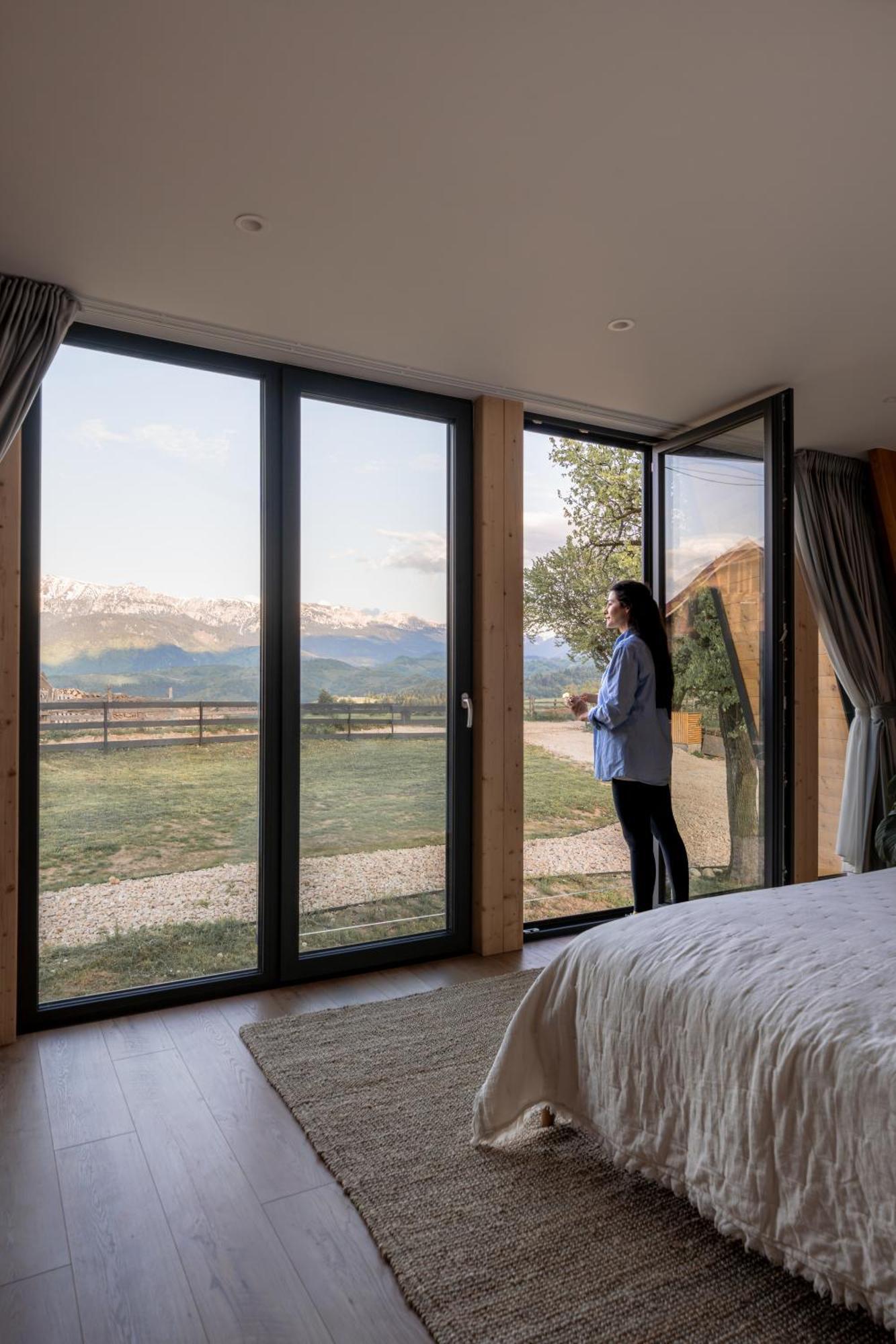 Amont Chalet Pestera  Exterior photo